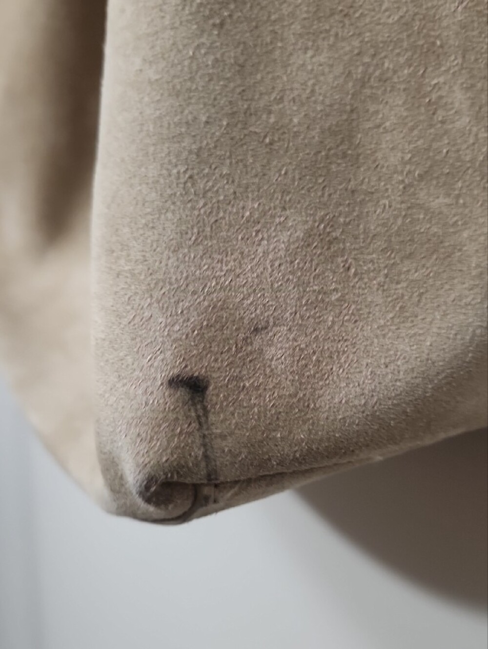 Quince Suede Slouchy Shoulder Bag Esme Sand Beige Boho Minimalist Quiet Luxury - Picture 6 of 11